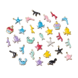 Pendentifs émaillés en acier inoxydable thème océan avec étoiles de mer et hippocampes