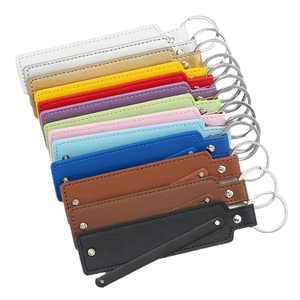 Lot de porte-clés en cuir PU coloré avec anneaux métalliques et rivets en 13 couleurs