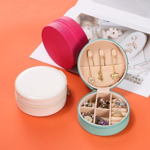 Portable Round Jewelry Storage Box Plastic Organizer Case For Rings Earrings Necklaces Travel Mini Jewelry Case Display