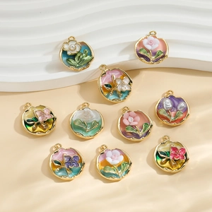 Colgantes de Aleación de Esmalte de Flores Vintage Rosa Tulipán Dijes con Relieve 3D para Bricolaje Collar Pulsera Pendiente Joyería de Mujer
