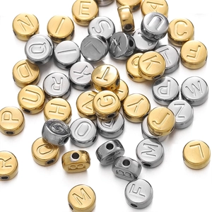 Perles 7mm en acier inoxydable or et argent 26 lettres pour bijoux DIY