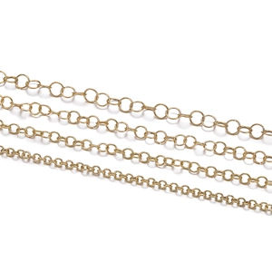 Dettaglio della catena a O in acciaio inossidabile placcato oro 18K in quattro misure