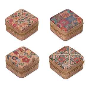 Joyeros vintage de corcho con cuatro diseños florales y folclóricos únicos