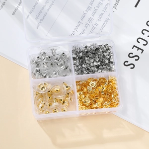 Caja de 4 rejillas con cierres de mariposa dorados y plateados y tapones de silicona