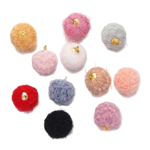 Pompons en fausse fourrure 18mm multicolores avec anneaux dorés pour la création de bijoux