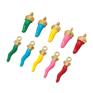 Colgantes de chile de acero inoxidable coloridos en cinco tonos esmaltados vivos
