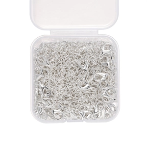 Kit creazione gioielli con chiusure a moschettone e anellini aperti in scatola trasparente