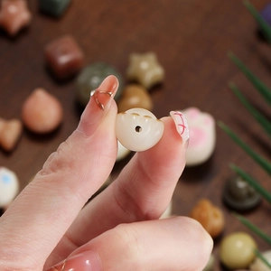 Handgefertigte weiße Bodhi-Wurzel Katzenkrallen-Perle für DIY-Schmuck und Armbänder