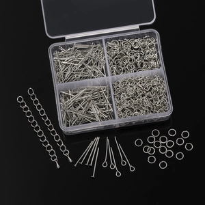 Kit de joyería DIY con alfileres en T, agujas de ojo, anillos y cadenas en caja de 4