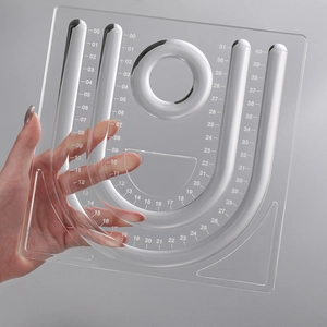 Design-Perlenbrett aus klarem Acryl mit U-förmiger Skala für die DIY-Schmuckherstellung