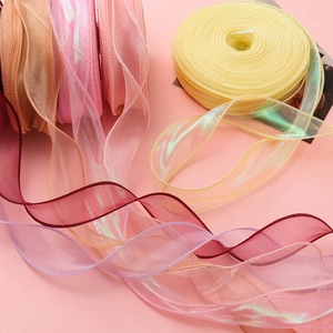 Iriserend organzalint in pastelkleuren voor DIY-strikken en cadeauverpakkingen