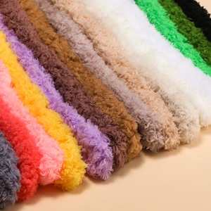 Vibrant 2cm thick coral fleece plush pipe cleaners in various colors for DIY crafts