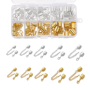 DIY sieraden kit met goud en zilver karabijnsluitingen en koorduiteinden in opbergdoos