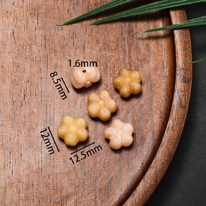 Pink and orange gradient lotus-shaped bodhi root beads for DIY handmade jewelry crafts