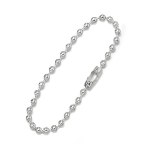 Dettaglio della catena a sfere argento con connettore per gioielli e portachiavi fai-da-te
