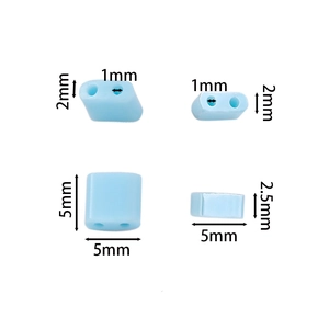 Detailed views of 5mm light blue square double-hole glass beads with 1mm holes for DIY jewelry