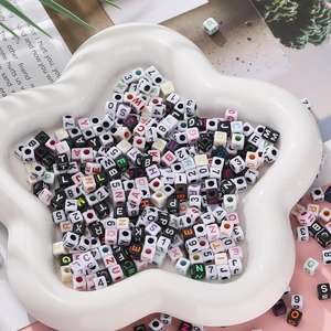 Veelkleurige Acryl Vierkante Letter Nummer Kralen Alfabet Kubus Tussenkralen Voor DIY Sieraden Maken Armband Ketting Handgemaakt