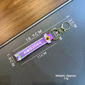 Cordino unicorno in silicone viola con dimensioni 16,7 cm e gancio dorato per chiavi