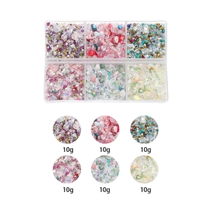 Onregelmatige kleurrijke glasstenen set voor nail art DIY in een 6-vaks doos