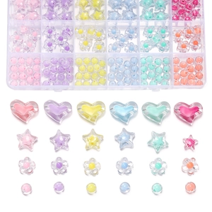 Kleurrijke 24-vaks acryl kralenset met macaron hartjes en sterren voor DIY sieraden