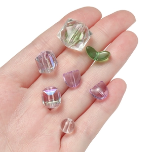 Detailopname van aurora acryl kralen voor DIY tulp telefoonketting accessoires