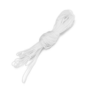 Close-up van wit gevlochten nylon koord voor DIY kralen mobiele telefoon kettingen