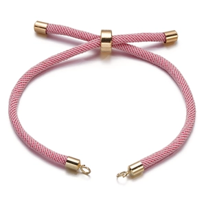 Roze gevlochten koordarmband met gouden schuifkraal en ringetjes voor DIY sieraden