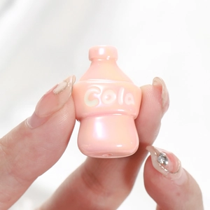 Ciondolo a bottiglia di cola in acrilico rosa perlato per gioielli DIY e accessori