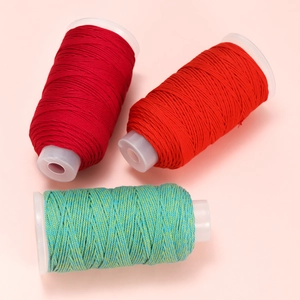 Drei Rollen 1,2mm Baumwollschnüre in Rot und Bunt für DIY-Weben und Quastenherstellung