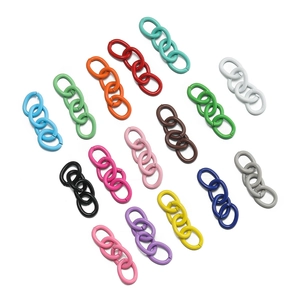 Detailed view of colorful 4-link metal chains for DIY keychains in 16 vibrant colors