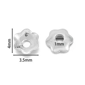 Detail von 925er Silber Blüten-Perlenkappen mit Maßen 4mm Höhe und 3,5mm Breite