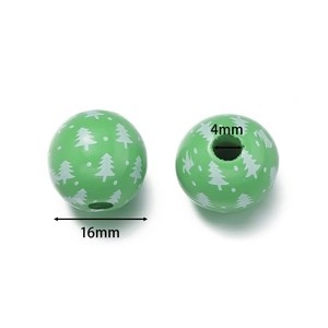 Dettaglio di perle in legno verde 16mm con motivo albero di Natale e foro 4mm per fai da te