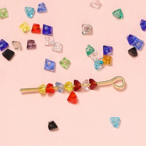 Perle di vetro sfaccettate da 2mm con ago in metallo per la creazione di gioielli DIY