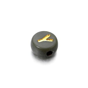 Acrylperle in Schokoladenfarbe mit goldenem Buchstaben Y für DIY Schmuckherstellung
