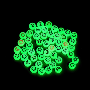 Perline acriliche luminose con motivi a cuore e stella per gioielli fai-da-te