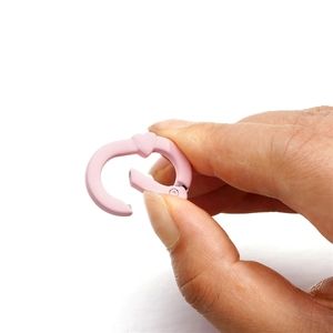 Connecteur métallique 28mm en forme de cœur rose pour bijoux DIY et porte-clés
