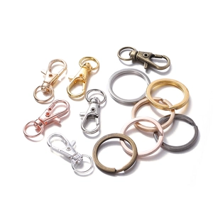 Set aus 10 Karabinerverschlüssen und Schlüsselringen in verschiedenen Metallic-Farben für DIY