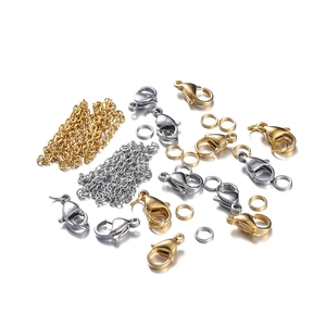 Detailansicht DIY-Schmuckset mit Edelstahlketten, Verschlüssen und Biegeringen im Set