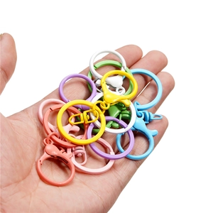 Set di moschettoni e anelli in metallo colorato in tonalità pastello per accessori fai-da-te