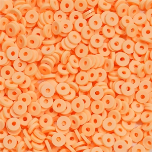 Vue détaillée des perles heishi orange de 6mm en pâte polymère pour bijoux DIY