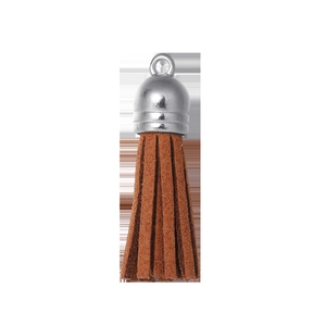 Vue détaillée du gland en daim marron avec capuchon argenté pour porte-clés DIY et bijoux