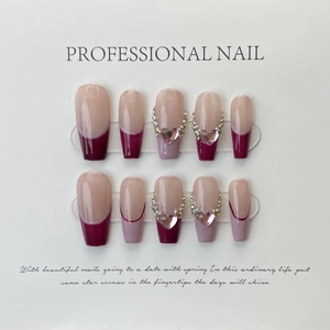 Faux Ongles Faits à la Main Rouge Vin Français Avec Strass Coeur Rose Élégant Cercueil Luxe Bijoux pour Femmes