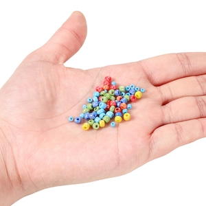 Perline di vetro colorate 3-4mm perlate nel palmo per creazione di gioielli DIY