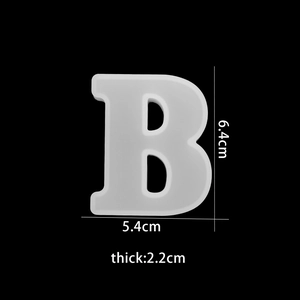 Detailed dimensions of letter B silicone resin mold for DIY epoxy craft and jewelry