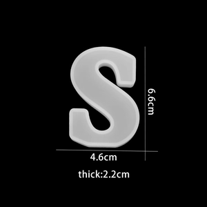 Detailed dimensions of letter S silicone mold with 6.6cm height and 2.2cm thickness