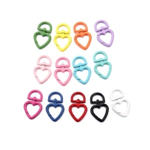 Colorful heart-shaped lobster clasps in 13 various colors for DIY keychains and bags