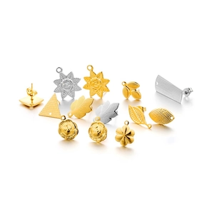Boucles d'oreilles en acier inoxydable 304 or et argent avec trous de suspension et fleurs