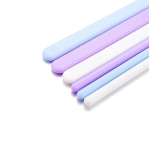Silicone resin stirring sticks in macaron blue, purple and white for DIY crafts