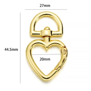 Goldener herzförmiger Karabinerverschluss für DIY-Bastelarbeiten mit Größenangaben