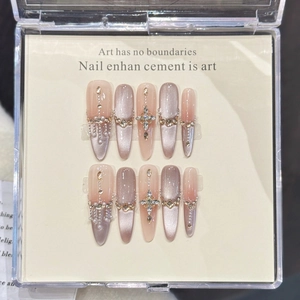 Handmade Cat Eye Press On Nails Long Stiletto Gradient Nude Pink Silver With Rhinestone Artificial Pearl Metal Cross Elegant Manicure